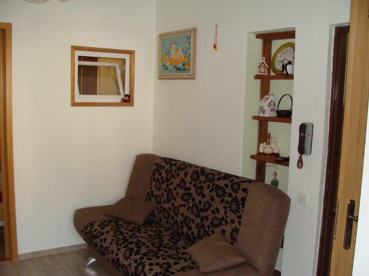 Apartman Polni 930 Apartment Hluboka nad Vltavou Luaran gambar